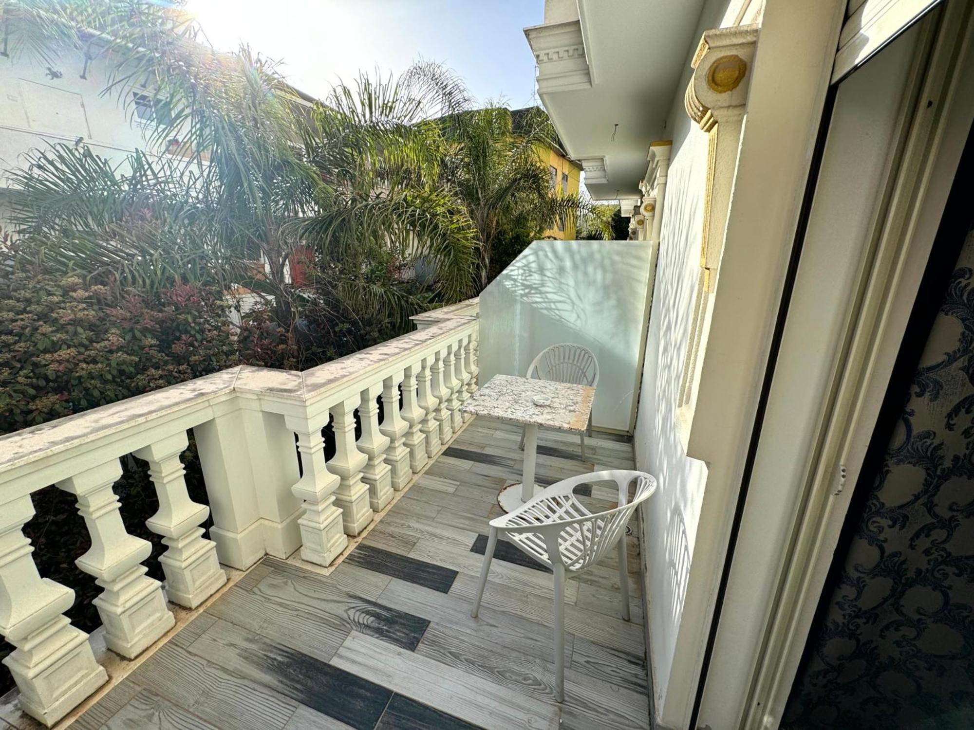 Hotel ANTALYA Durrës Buitenkant foto