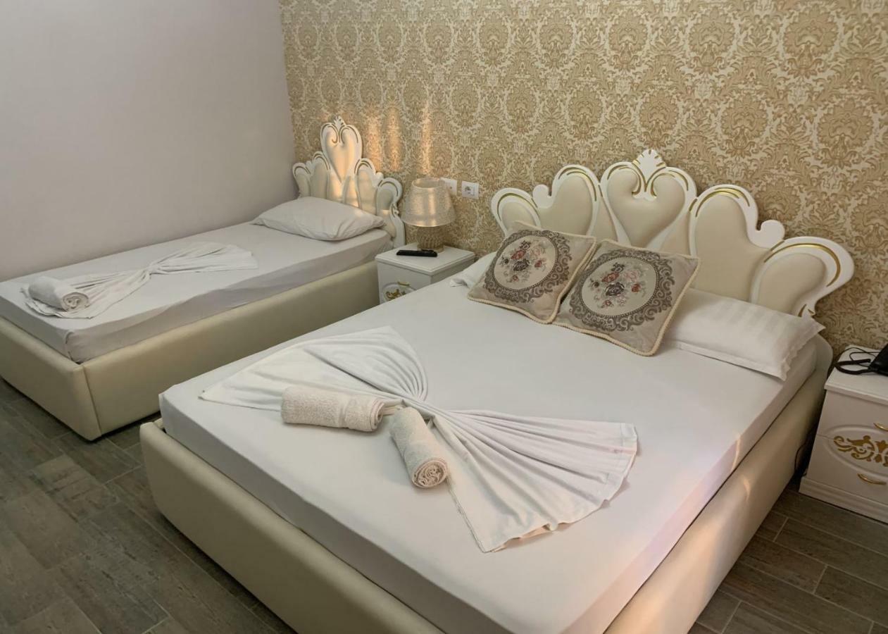 Hotel ANTALYA Durrës Buitenkant foto